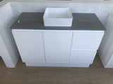 Mishu Gloss White Vanity